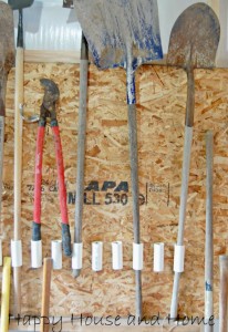 diy-pvc-pipe-garden-tool-organizer